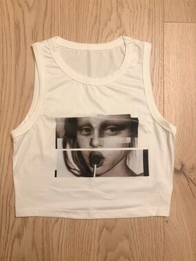 Mona Lisa Lollipop Graphic Crop Top White Size XS